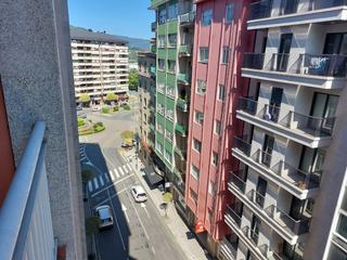 Appartamento en Centro. Vivienda a reformar integramente en avda. habana. piso de adelan