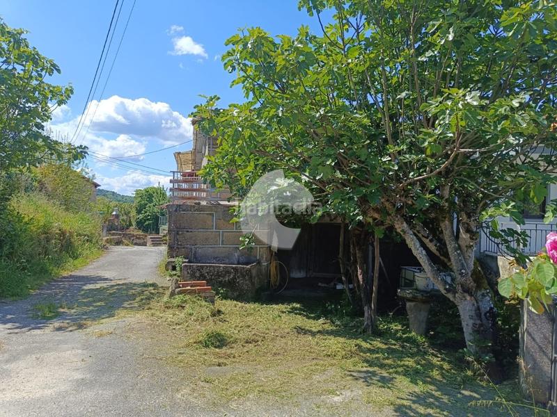 Foto f7a3d161-a4ba-4edf-8797-ce544fe18233. Maison jumelée dans Taboadela