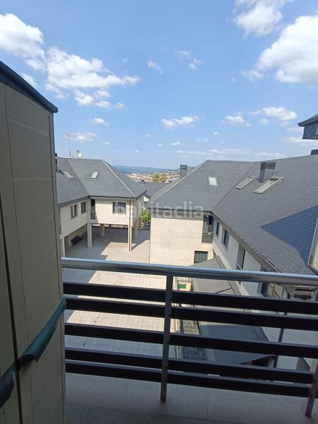 Foto 65a1d396-2025-4711-af43-cb3c23722287. Dúplex magnífica vivienda distribuida en dos plantas en la planta baja cuenta con cocina con balcón y vistas a la ciudad, salón, 1 dormit en San Cibrao das Viñas