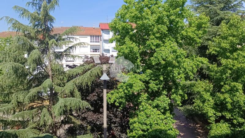 Foto 002456a0-838f-4432-8f22-b0b0b661ec94. Edifici a Barrocanes Ourense