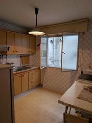Appartement à Vistahermosa. Oportunidad en vistahermosa  piso de 4 dormitorios, todo exterio