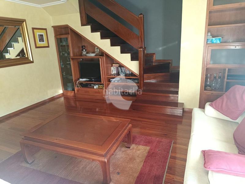 Foto 6c6f429b-3fbf-4186-9802-aae38640a041. Alquiler dúplex descubre este exclusivo dúplex totalmente amueblado, ideal para quienes buscan amplitud, comodidad y una ubicación privilegiada. c en Ourense