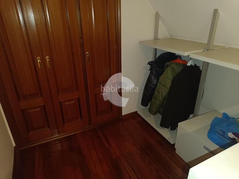 Foto 777b7b79-10ed-432b-9e6e-6550e7d57b97. Alquiler dúplex descubre este exclusivo dúplex totalmente amueblado, ideal para quienes buscan amplitud, comodidad y una ubicación privilegiada. c en Ourense