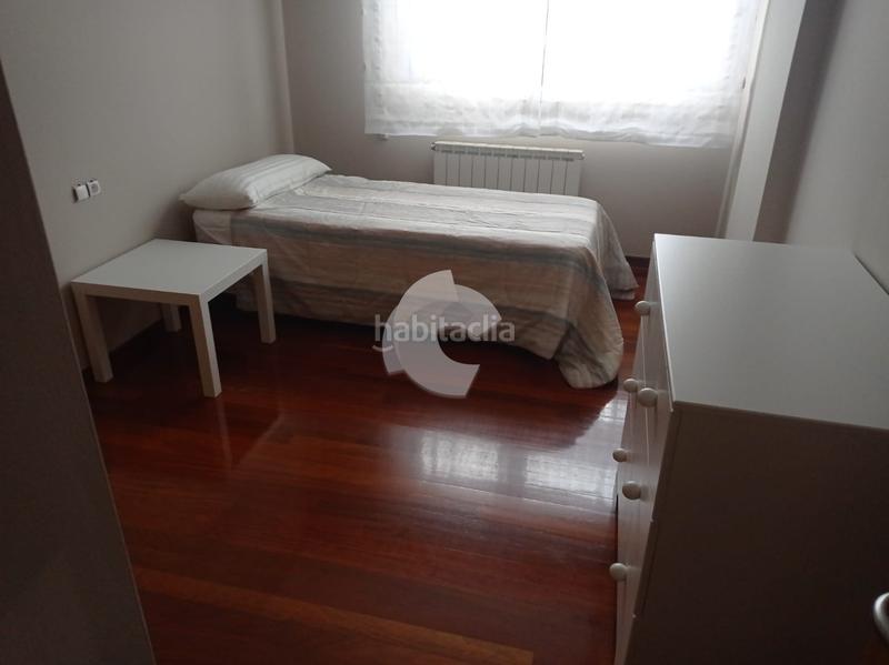 Foto 0b1ceaf7-ee9e-40eb-a649-c9241944f2d7. Rent flat in Barrocanes Ourense