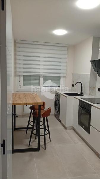 Foto fd2765c3-8449-4b3e-8986-2f881435269d. Affitto monolocale in Centro Ourense