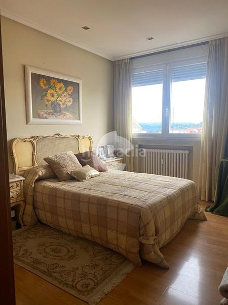 Foto 1e227695-668c-4d8a-834b-ca56768eca8d. Rent flat in Centro Ourense