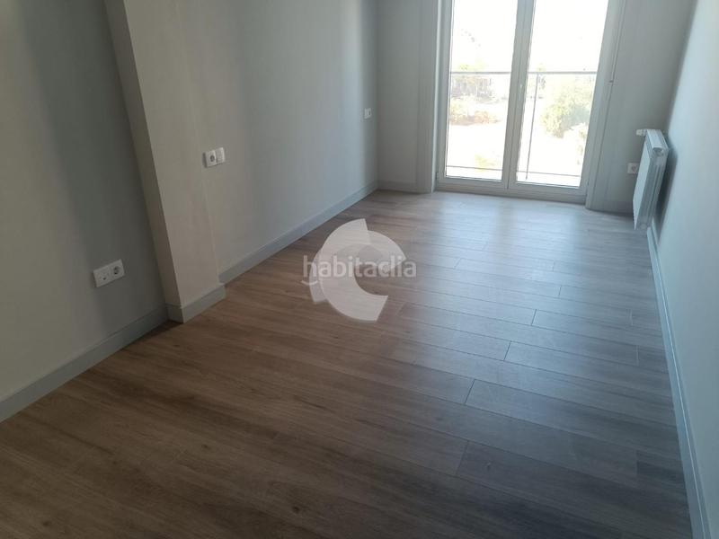 Foto 2323f48c-5cb0-4ae9-82d0-fde1fdb2e8b4. Miete appartement in Polvorín Ourense