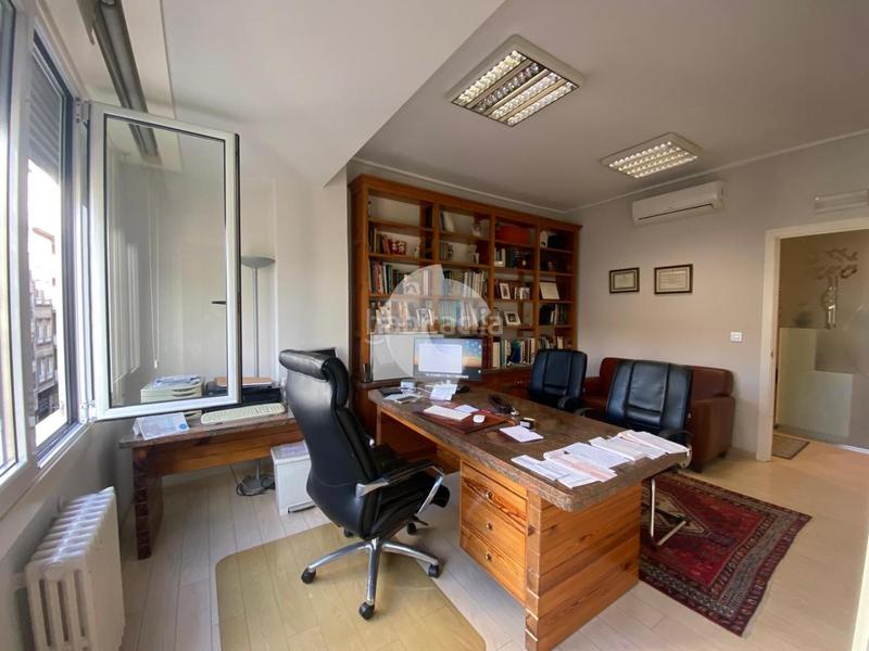 Foto fcf536fc-86b2-407b-819b-56024e90c036. Etagenwohnung in Centro Ourense