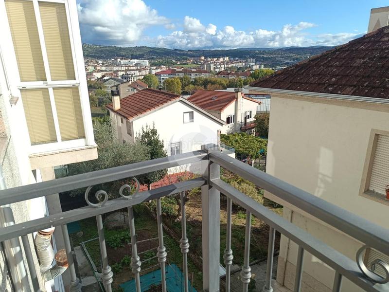 Foto 072cf390-b686-4deb-aacc-fe2e27503433. Doppelhaus in A Carballeira Ourense