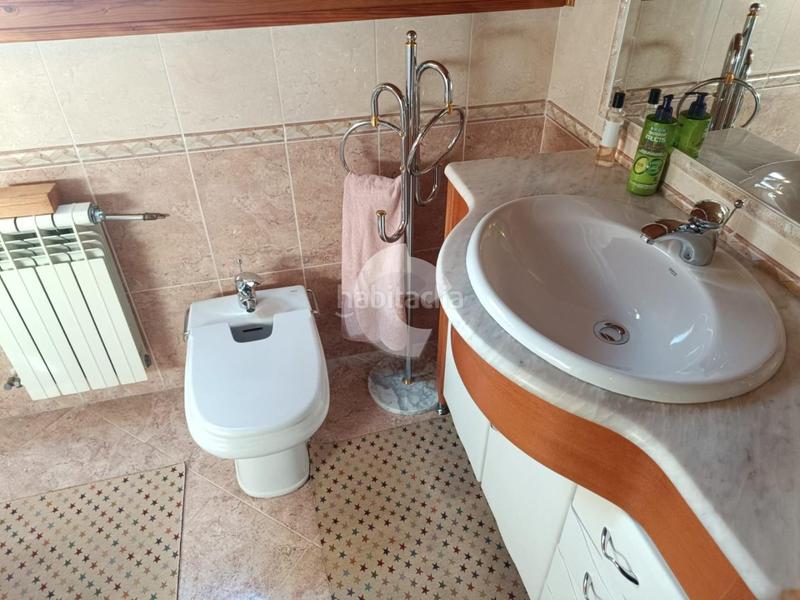 Foto 5e6a0c8c-f78a-4287-b16b-a93c1f0652de. Doppelhaus in A Carballeira Ourense