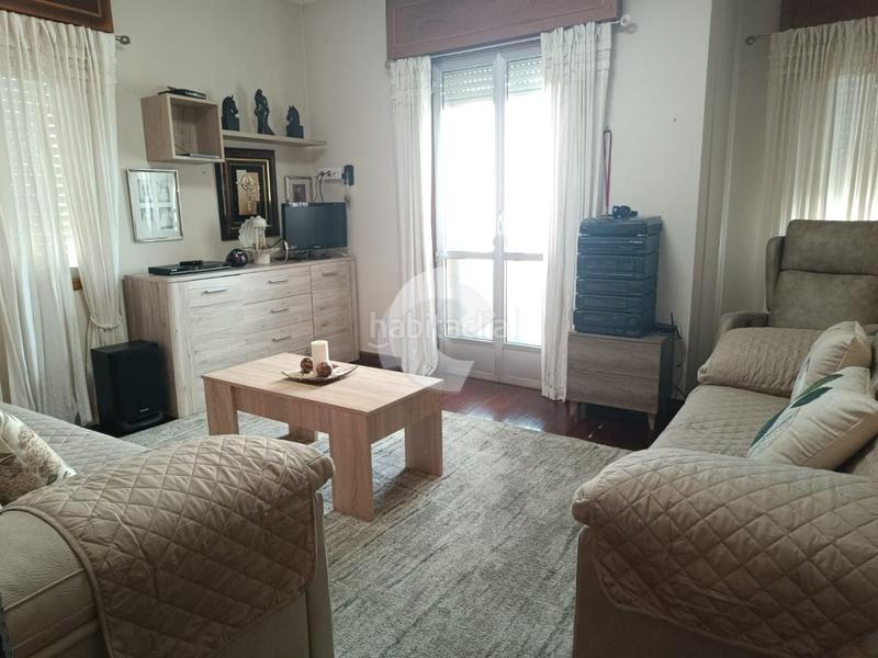 Foto 8d6e2d74-460a-4ec6-afdf-6323476bc58c. Doppelhaus in A Carballeira Ourense