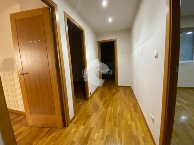 Foto df161f93-4ab2-4eea-9780-647c64292703. Appartement dans Centro Ourense