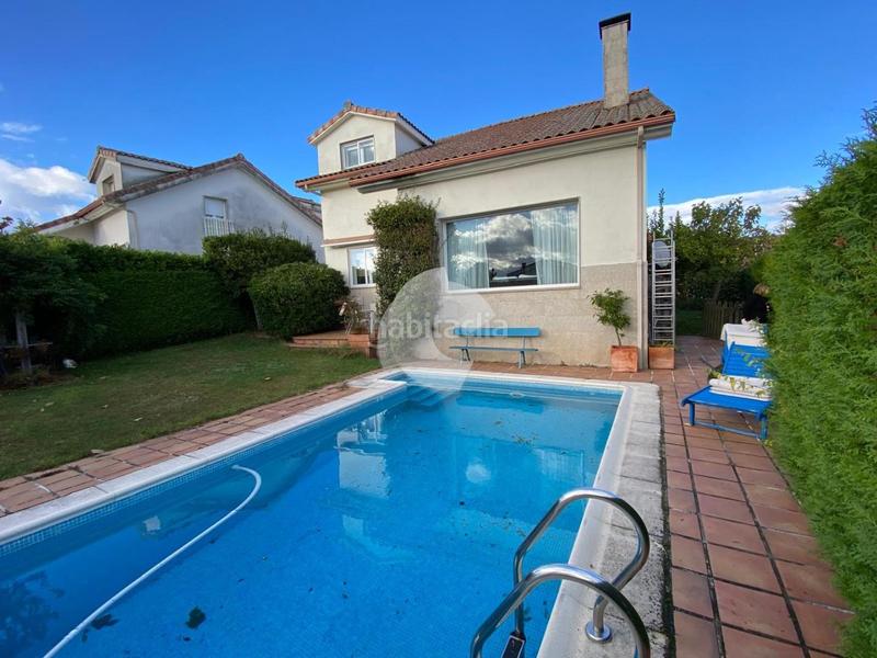 Foto b6630083-b7cd-42ac-a432-c1b167e341f4. Casa in Pereiro de Aguiar (O)