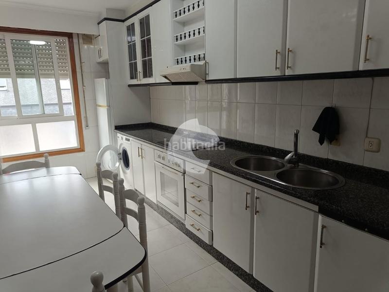 Foto e09511b7-472b-4825-b9ac-664e1ff482f6. Lloguer pis a Residencia Ourense