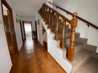 Casa adosada en Lobios. Vivienda unifamiliar adosada en lugar compostela, ayuntamiento d