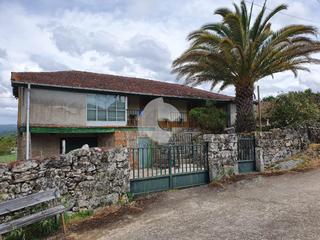 Casa in Pereiro de Aguiar (O). Casa de piedra con gran potencial, ideal para quienes buscan un