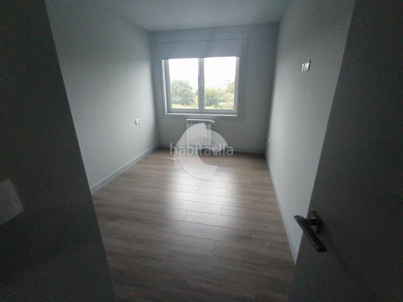 Foto 7b44c95f-6444-4c1c-b2ec-0bc3ea3a3d68. Location appartement dans Mariñamansa Ourense