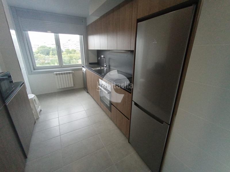 Foto 08e5443d-9d6a-4fe4-ba73-a23d7763d62a. Rent apartment in Mariñamansa Ourense