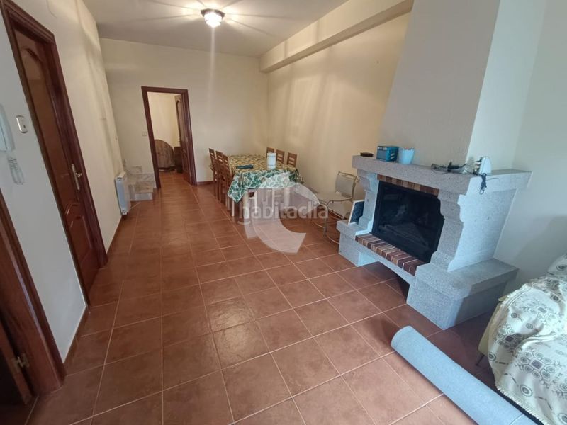 Foto 10dbaefe-3755-4dcc-aa7c-ea13912da2f2. Alquiler casa adosada magnífico adosado en la zona de o Couto, con 350 m construidos y 50 m de terreno. la vivienda se distribuye en varias plantas y of en Ourense