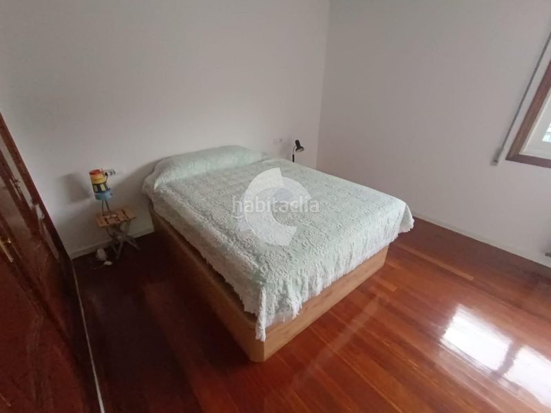 Foto 1a2bc103-7e61-498b-b67b-94046a7b0661. Alquiler casa adosada magnífico adosado en la zona de o Couto, con 350 m construidos y 50 m de terreno. la vivienda se distribuye en varias plantas y of en Ourense