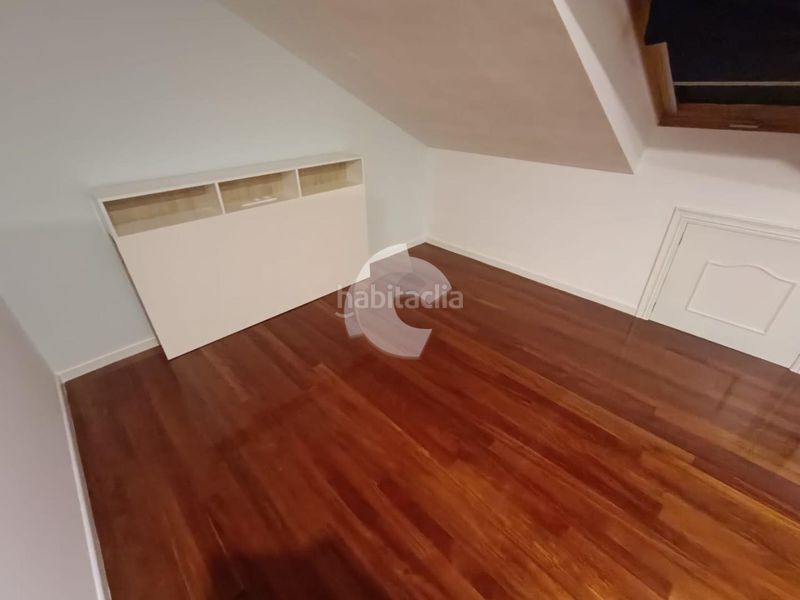Foto 8153929f-1d88-418a-82a6-5c79530c7dc9. Alquiler casa adosada magnífico adosado en la zona de o Couto, con 350 m construidos y 50 m de terreno. la vivienda se distribuye en varias plantas y of en Ourense