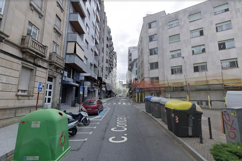 Foto acb4846c-6631-47bf-823c-7bb092b74139. Local comercial a Centro Ourense