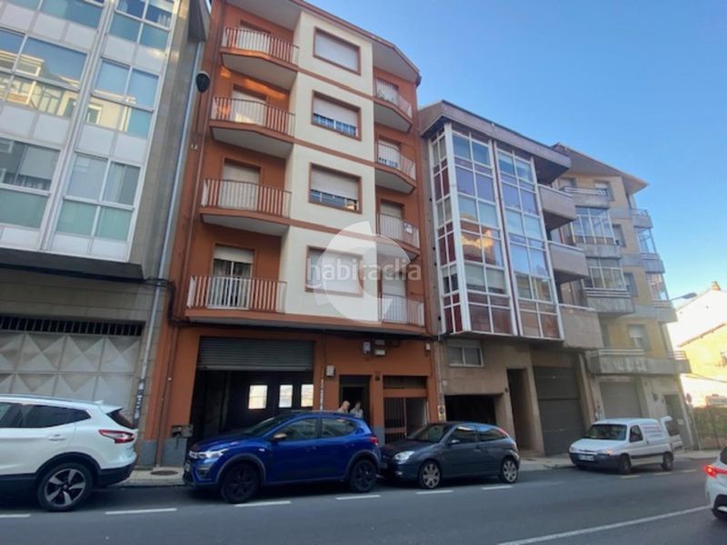 Foto 69614bf2-325e-4c65-bade-be42071a9ba1. Local comercial local en carretera de la granxa con luces a fachada trasera. ideal para garaje o bien posibilidad de cambio de uso a vivienda. tam en Ourense