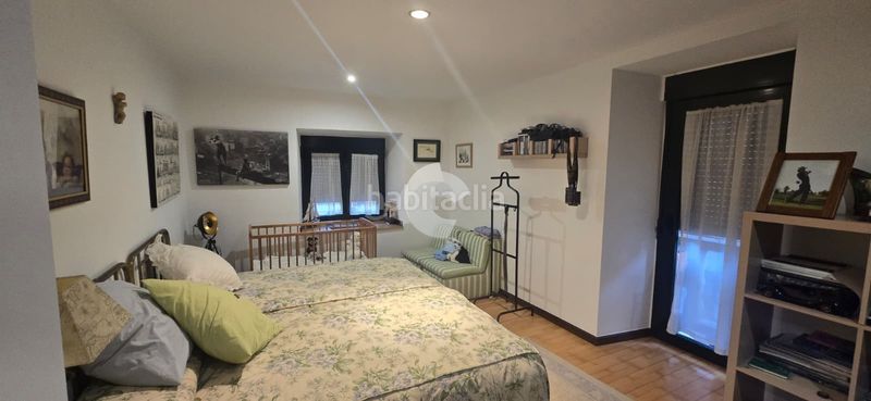 Foto 7c79c215-ae87-4fa1-9d1b-cda793c810b4. Casa amb calefacció aparcament a Toén