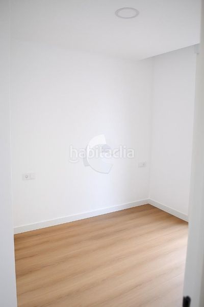 Foto 2ce00947-d8e6-4715-97da-428c28a5405a. Pis a A Carballeira Ourense