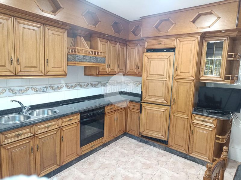 Foto 34fb52b6-b1b1-4f88-8c8f-f48dfe53bf08. Casa a Merca (A)