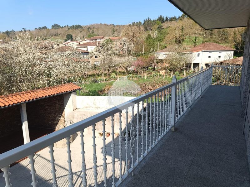 Foto bfcfdad1-4a31-40d8-8a3e-d22cb609b1e6. Casa a Merca (A)