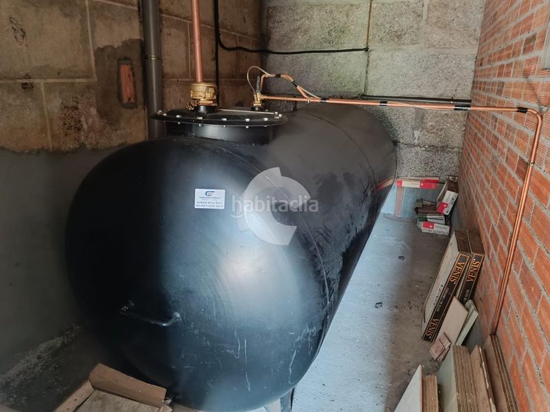 Foto e344bc11-70b3-438e-bf1f-1e7ecf6a36dd. Casa a Merca (A)