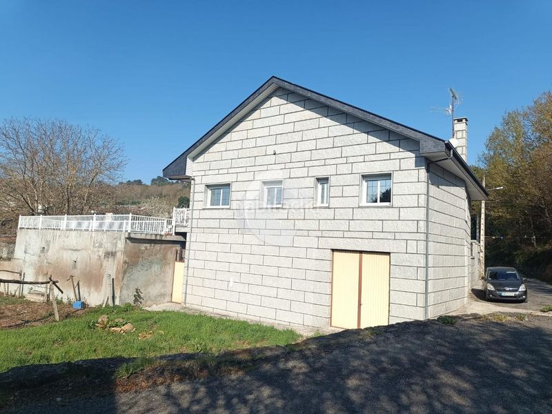 Foto fcda2093-15d2-4054-a996-d737435e56fa. Casa a Merca (A)