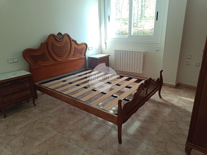 Foto fee75f9d-f722-4eab-84ac-16e4c5fa854d. Casa a Merca (A)