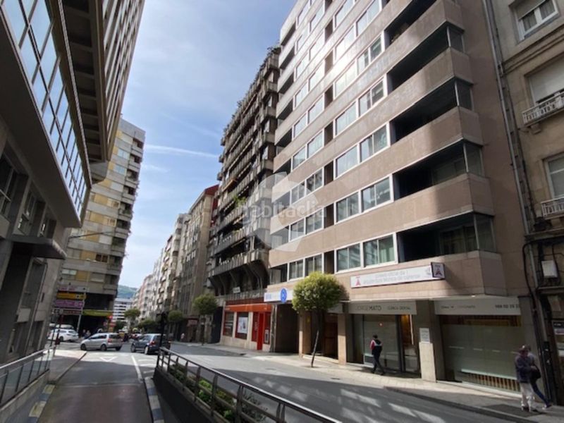 Foto 6aeb0905-6b23-403e-a94e-e05708823647. Aparcament cotxe a Centro Ourense