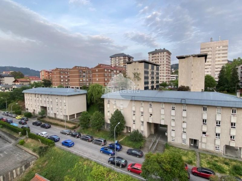 Foto c4e727d4-db56-4c70-b657-5d0d70bf2c7f. Pis a As Lagoas Ourense
