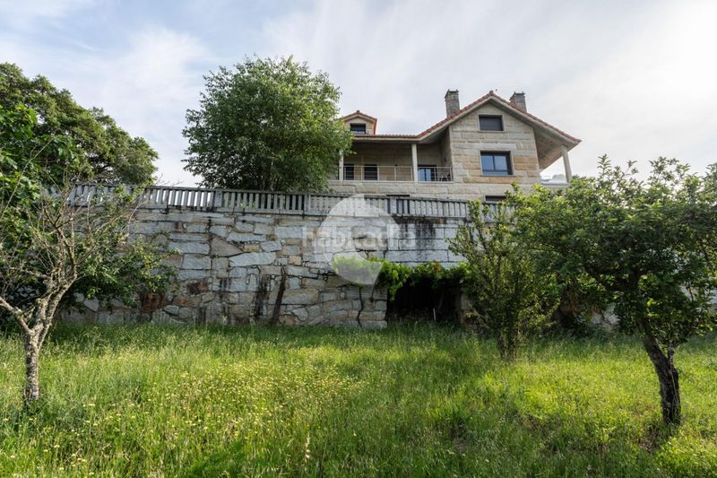 Foto ad1a3e17-17c3-46ad-93b3-2326fd4a0d78. Casa amb calefacció aparcament a Barbadás