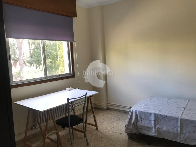Foto 50f3d89d-b8cc-4ffa-8862-028cf0a16e17. Pis amb aparcament a Universidad Ourense