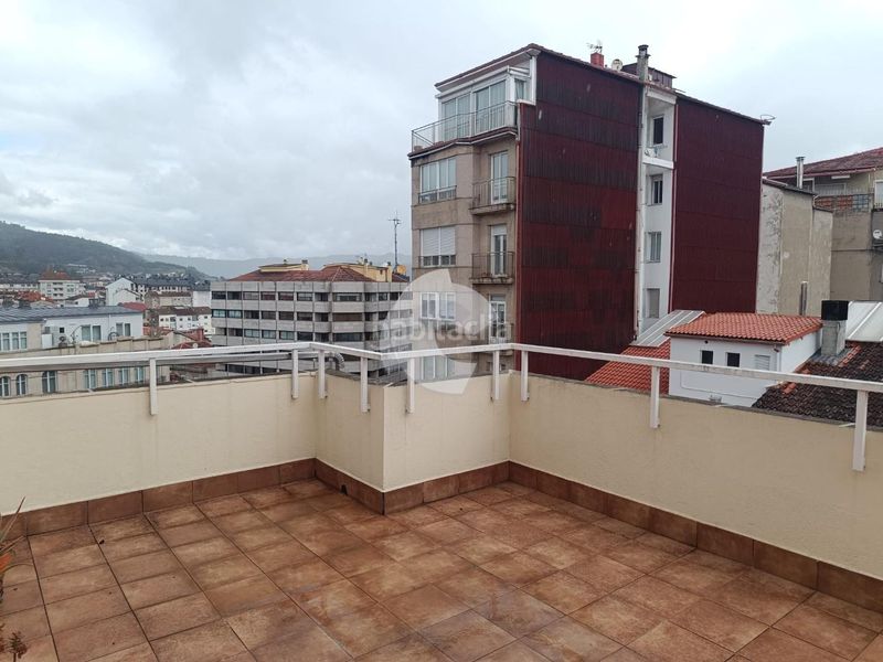Foto bce7fc29-1762-4b73-a9ee-674b9234a72c. Pis amb calefacció aparcament a Casco Viejo Ourense