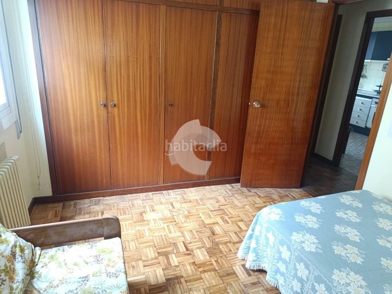 Foto bfe1f2b3-8821-4f19-b0d1-98bd5c21be78. Pis amb calefacció aparcament a Casco Viejo Ourense