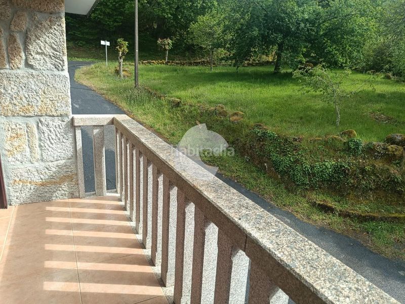 Foto 4b3e9f68-c89d-4265-b6d1-b9398aab3a4d. Casa amb calefacció aparcament a Esgos