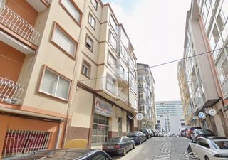 Pis  Ermitas. Piso para rehabilitar, de 78 m construídos, ubicado en edificio