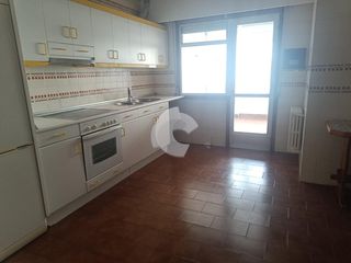 Pis  Doctor fleming. Vivienda situada en la calle doctor fleming, ideal para quienes
