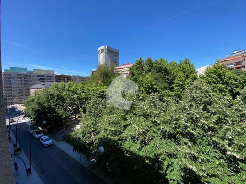 Foto 4f950ad6-d0c0-4eba-8885-4f022fb3c0d0. Pis a Centro Ourense