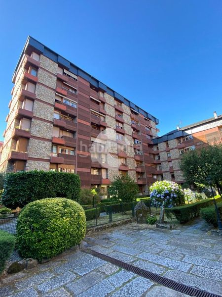 Foto 555d5f21-a1b7-4e6c-a9d1-4324f42697c6. Pis amb calefacció aparcament a As Lagoas Ourense