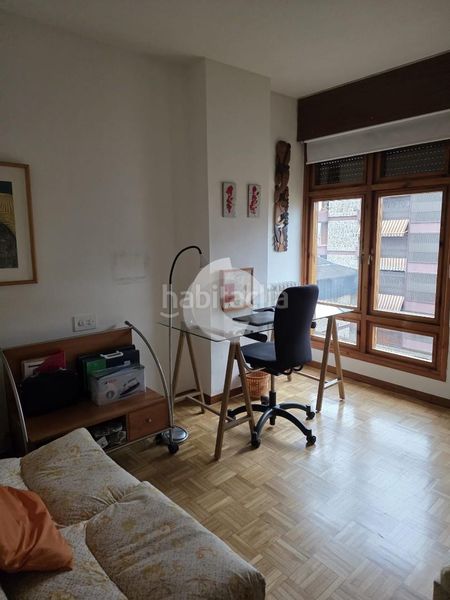 Foto cc1b1e86-f5ff-43e1-806d-44a98f66f7ee. Pis amb calefacció aparcament a As Lagoas Ourense