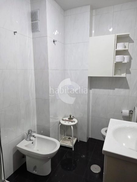 Foto d91c92ec-f36b-43c0-ba70-707149522b8a. Pis amb calefacció aparcament a As Lagoas Ourense