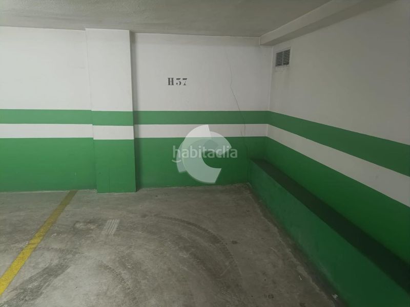 Foto f5809392-e245-4caf-9fbe-4a3ca6bcbb56. Aparcament cotxe a Casco Viejo Ourense