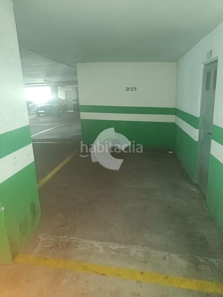 Foto fea287f4-0d91-4c90-92a4-7ba641bf05b0. Aparcament cotxe a Casco Viejo Ourense