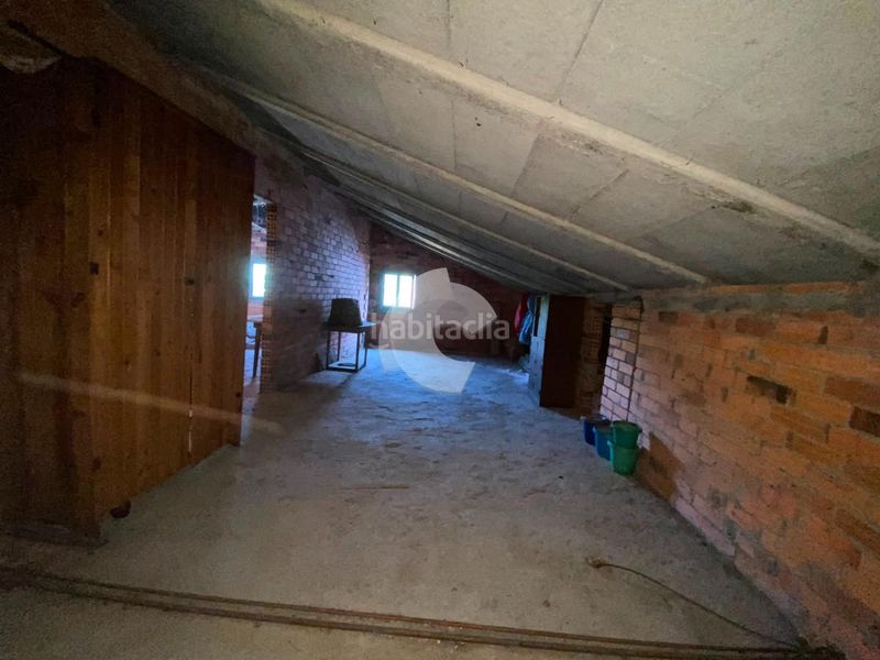 Foto b9753add-ba05-42b2-a0d3-e5e0fd84d067. Casa a Bande